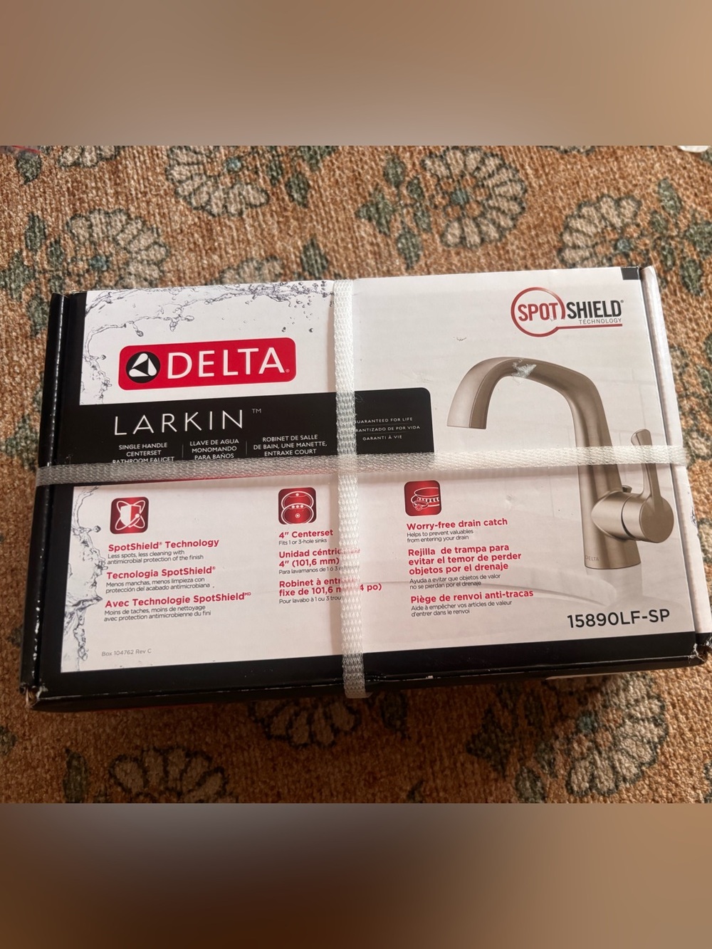 Delta Single-Handle Bathroom Faucet in Brushed Nickel Tone New in box